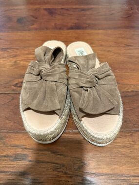 Knot-Front Suede Espadrille Slide - Brown